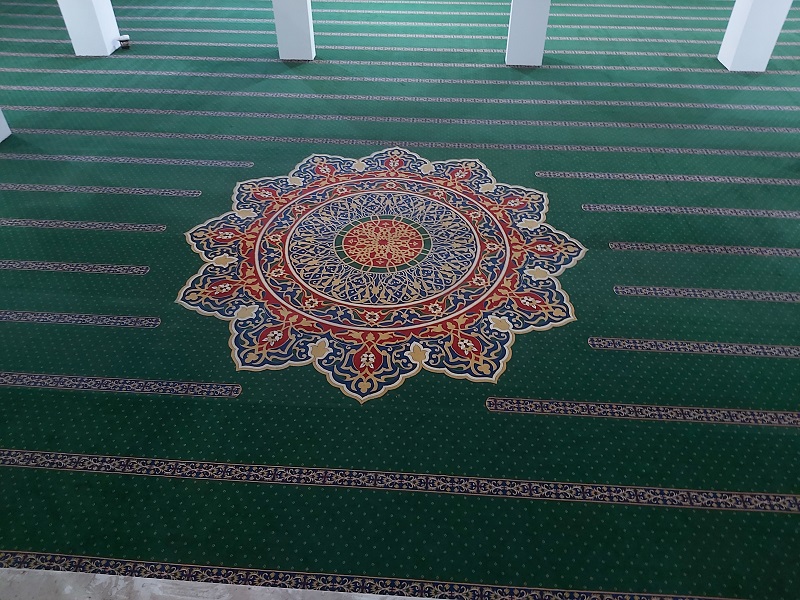 Мы завершили наш ковровый проект в Дагестанской мечети в России